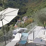 La Terrazza Con L'ulivo - Con Terrazza E Vista Sul Golfo Dei Poeti Vendégház 3*