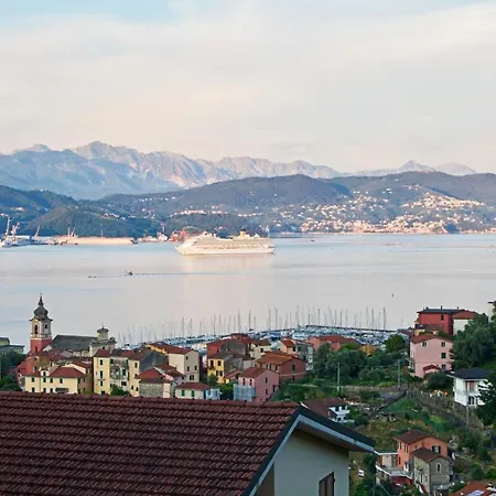 La Terrazza Con L'ulivo - Con Terrazza E Vista Sul Golfo Dei Poeti Guest house La Spezia