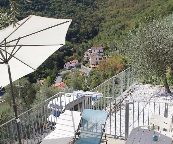 La Terrazza Con L'ulivo - Affittacamere Con Terrazzo E Vista Sul Golfo Dei Poeti Affittacamere 3*